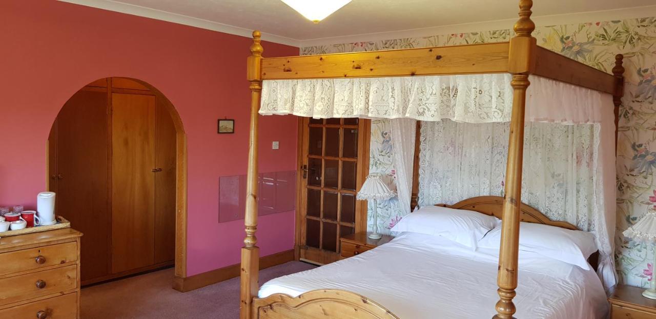 مبيت وإفطار Penally Wychwood House المظهر الخارجي الصورة